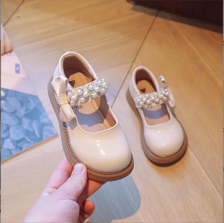 

Spring AutumnChildren Shoes Girls High Heel Princess Dance Sandals Kids Shoes Glitter Leather Fashion Girls Party Dress Wedding