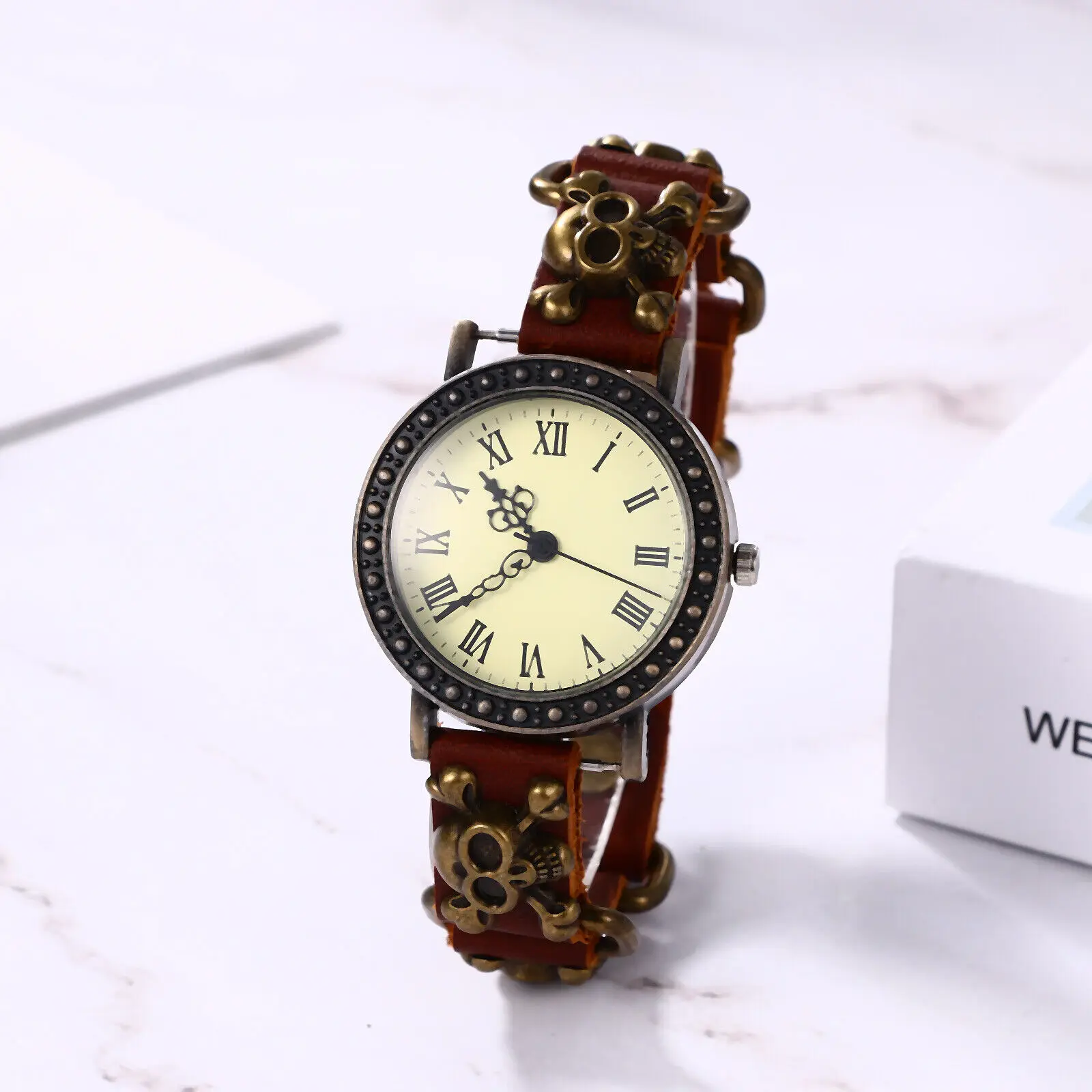 Lancardo นาฬิกาข้อมือผู้หญิงหญิงสาวหัวกะโหลกวินเทจพังค์สายหนัง PU นาฬิกาข้อมือควอตซ์แฟชั่นของขวัญวันฮาโลวีนนาฬิกาสุภาพสตรี reloj