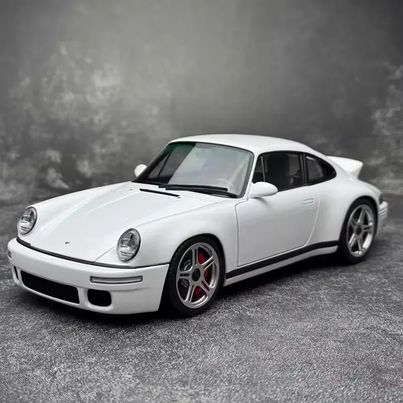 AUTOart Car Model 1/18 Porsche Ruf SCR 2018 Version Simulation Car Model Room Ornament Display Cars Model Boy Collection Gift