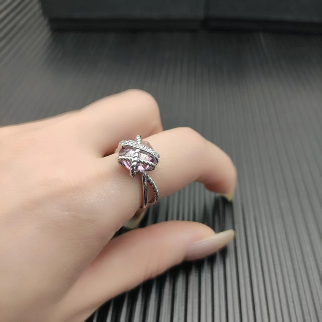 YK 2025 New 11mm Hexagonal Crystal Ring, Unisex, Fashionable, Trendy, Retro, Simple, Classi Luxurious Jewelry