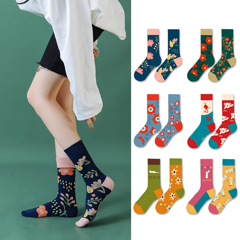 Cotton Asymmetric Ab Socks Couples Cartoon Bear Floral Socks Women Middle Tube Socks