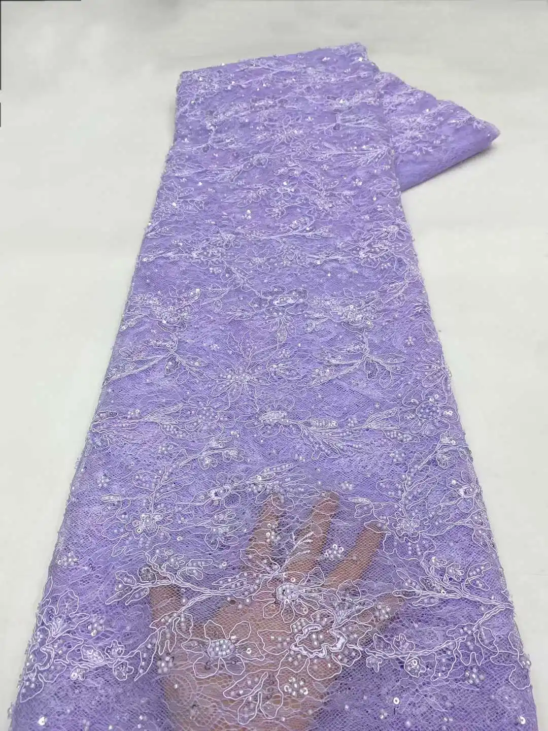 

African Latest Lace Fabric 2026 for Wedding Fabric Material Bridal Lace with Sequins Luxury African Lace Fabric 5 Yards