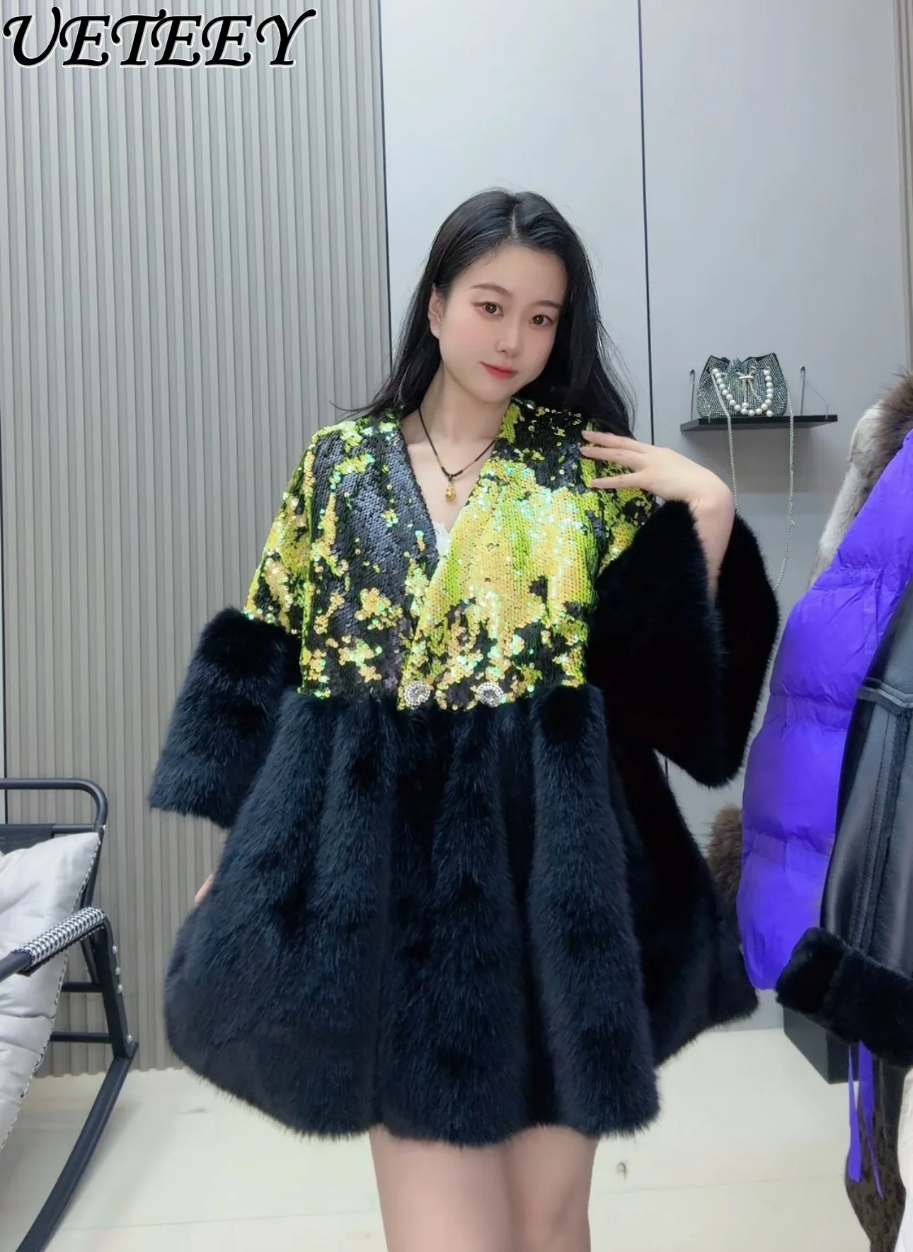 2025 Winter Heavy Sequin V-neck Furry New Faux Fur Coat High-end Elegant Fashionable Stylish Patchwork Mid-length Coat