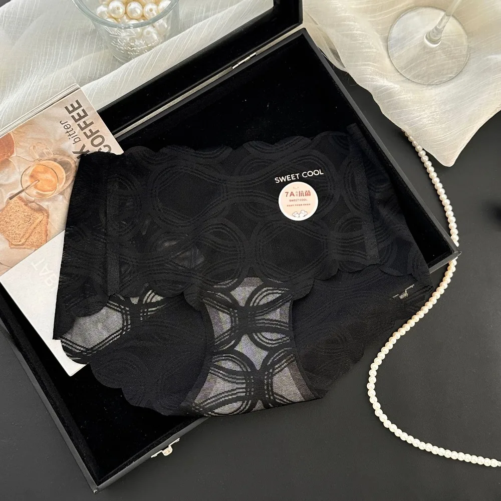 

Comfortable Sweet Lace Mesh Panties Thin Mid Waist Seamless Briefs Cotton Crotch Transparent Underwear for Women Ladies