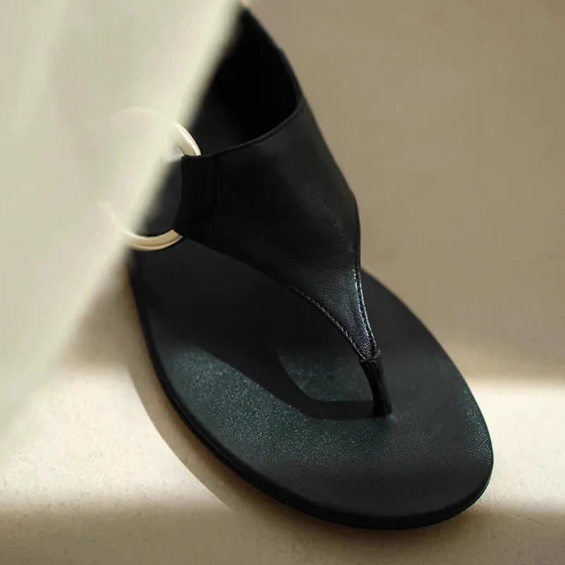 2026 New Women Flip Flop Casual Shoes Open Toe Niche Design Minimal Round Toe Flat Sandals Ladies Daily Summer Slip On Footwear