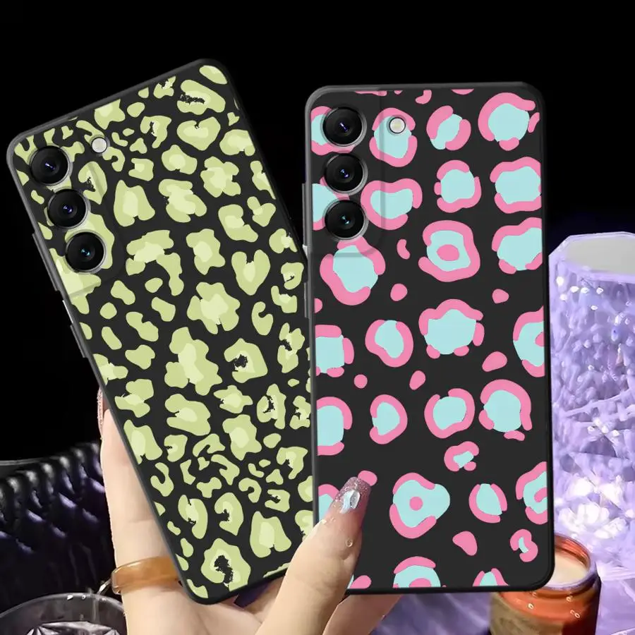 Phone Cover Case for Samsung Galaxy A50 A56 A30s A06 A20s A04 A02s A53 A03 A05 A71 A73 Fresh Green Leopard Print Art