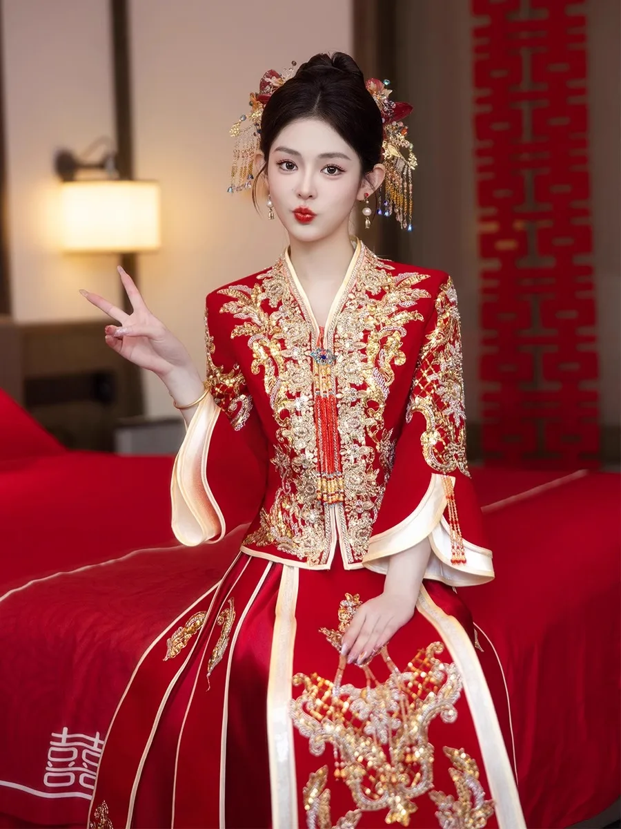 

Новинка! Зимнее ретро-платье для невесты с V-образным вырезом, бархатное, в китайском стиле, больших размеров, стройнящее, с бисером.