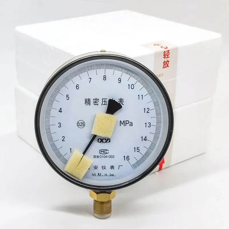 China YBN-150 Liquid Filled Precision Shockproof Pressure Gauge 600 Bar