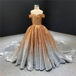 Goldene Blumenmädchenkleider für Hochzeiten, Ballkleid, schulterfrei, Pailletten, lange Festzugskleider für kleine Kinder, Babys, individuell