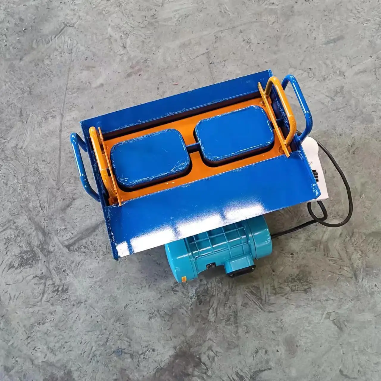 QT Small Manual Cement Brick Production Line Paving Block Maker Core Motor Mold Sand Raw Material 220V/110V