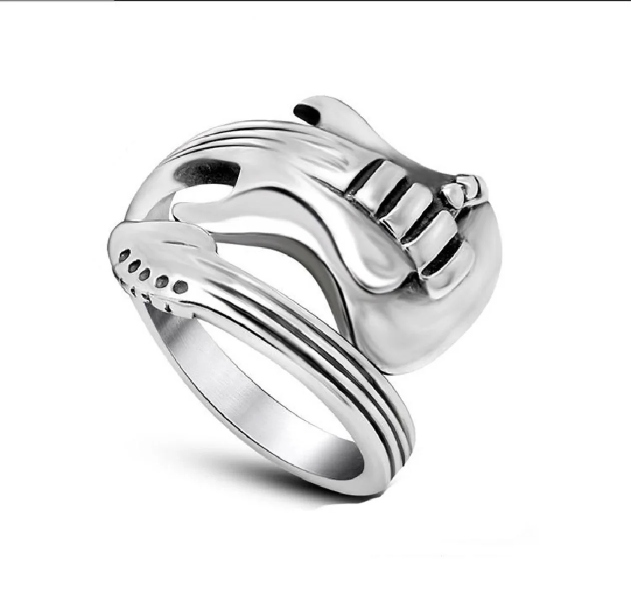 Рисунок 2 - Кольцо мужское в готическом стиле