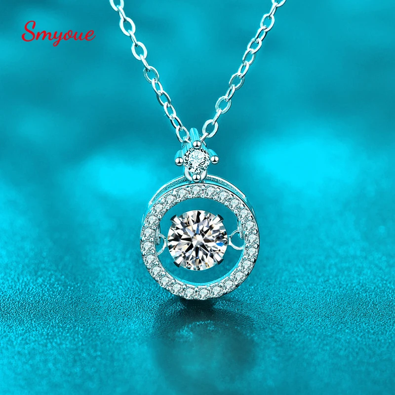 Smyoue 0.5ct 5mm moissanite pingente colar para mulher batendo coração 925 prata esterlina redondo brilhante corte corrente com gra presente