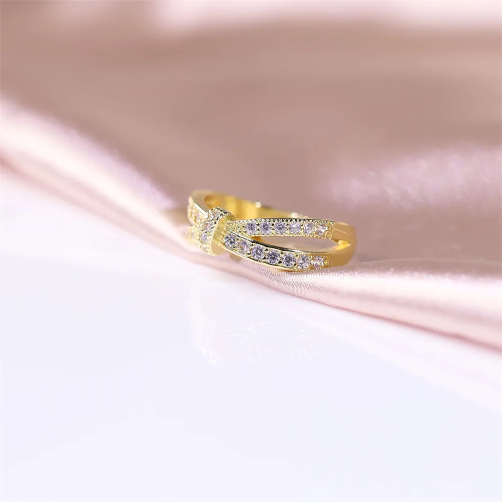 18k Rgp الذهب مكعب زركونيا الشريط نصف الخلود الدائري المألوف 14k مطلية بالذهب الزركون مفتوحة قابل للتعديل حلقة ثلاثة ألوان