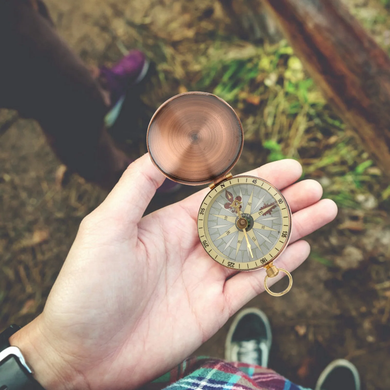Portable Vintage Retro Metal Copper Cover Pocket Watch for Camping Hiking Boating Portable Vintage