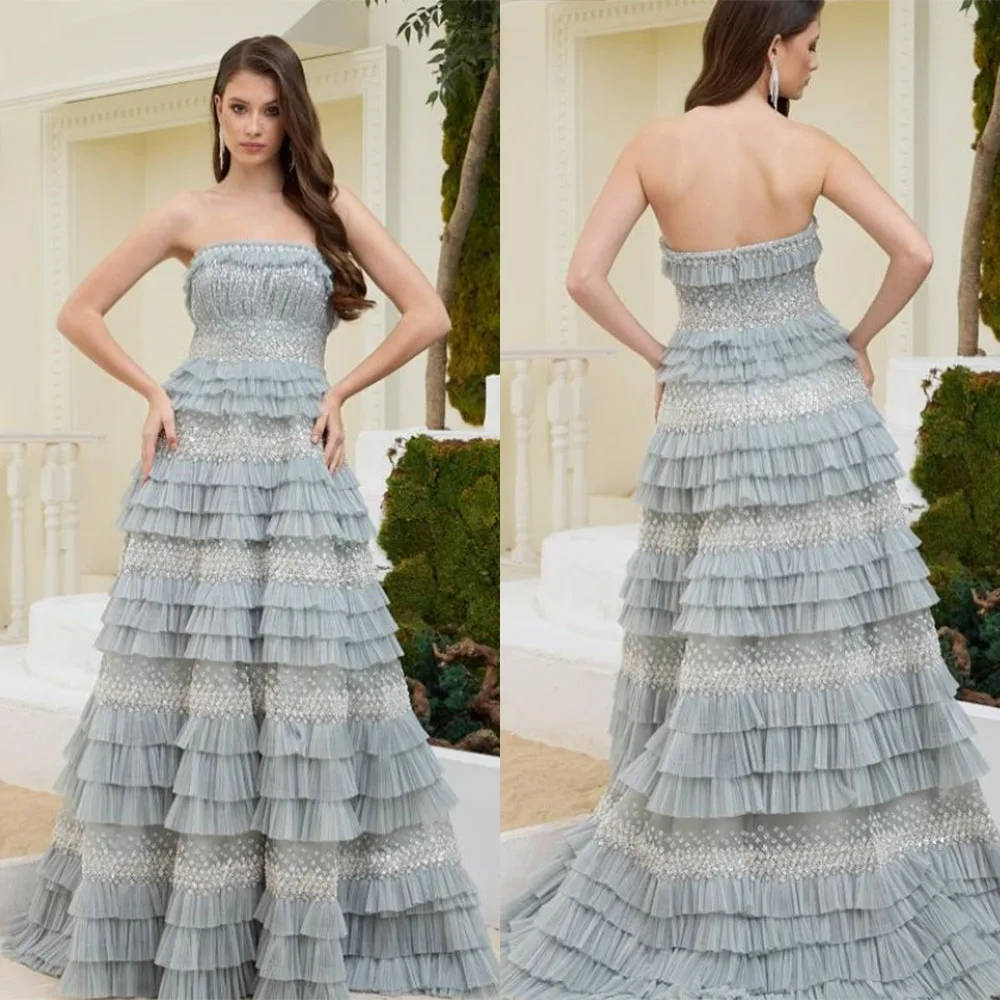 

High Quality Customized Strapless Floor Length Sweep Train Tiered Beaded Sleeveless Vestidos Para Bodas Mujer Invitada فساتين