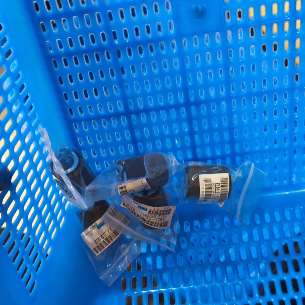 

50X RM1-0037-000 RM1-0037 Ролик разделения подачи для HP 4200 4250 4300 4345 4350 5200 M601 M602 P4014 P4015 P4515 CP3525 CM6030