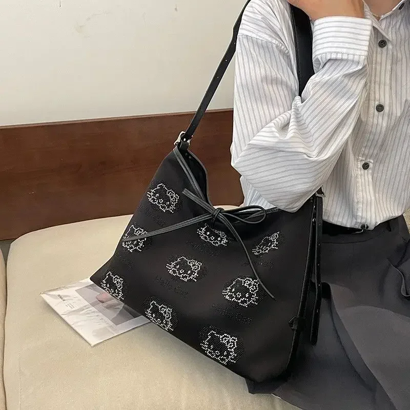 Sac fourre-tout Hello Kitty KT avec diamants, sac à bandoulière grande capacité, sac messager haut de gamme, décontracté, 600, nouveau, 2024