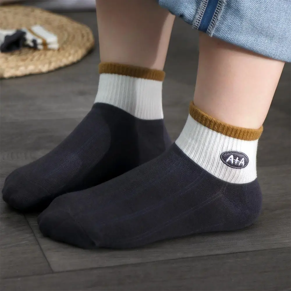 Cotton Men Ankle Socks Short Breathable Anti-slip Football Socks Soft Low Cut Cotton Man Short Socks Unisex Women and Men