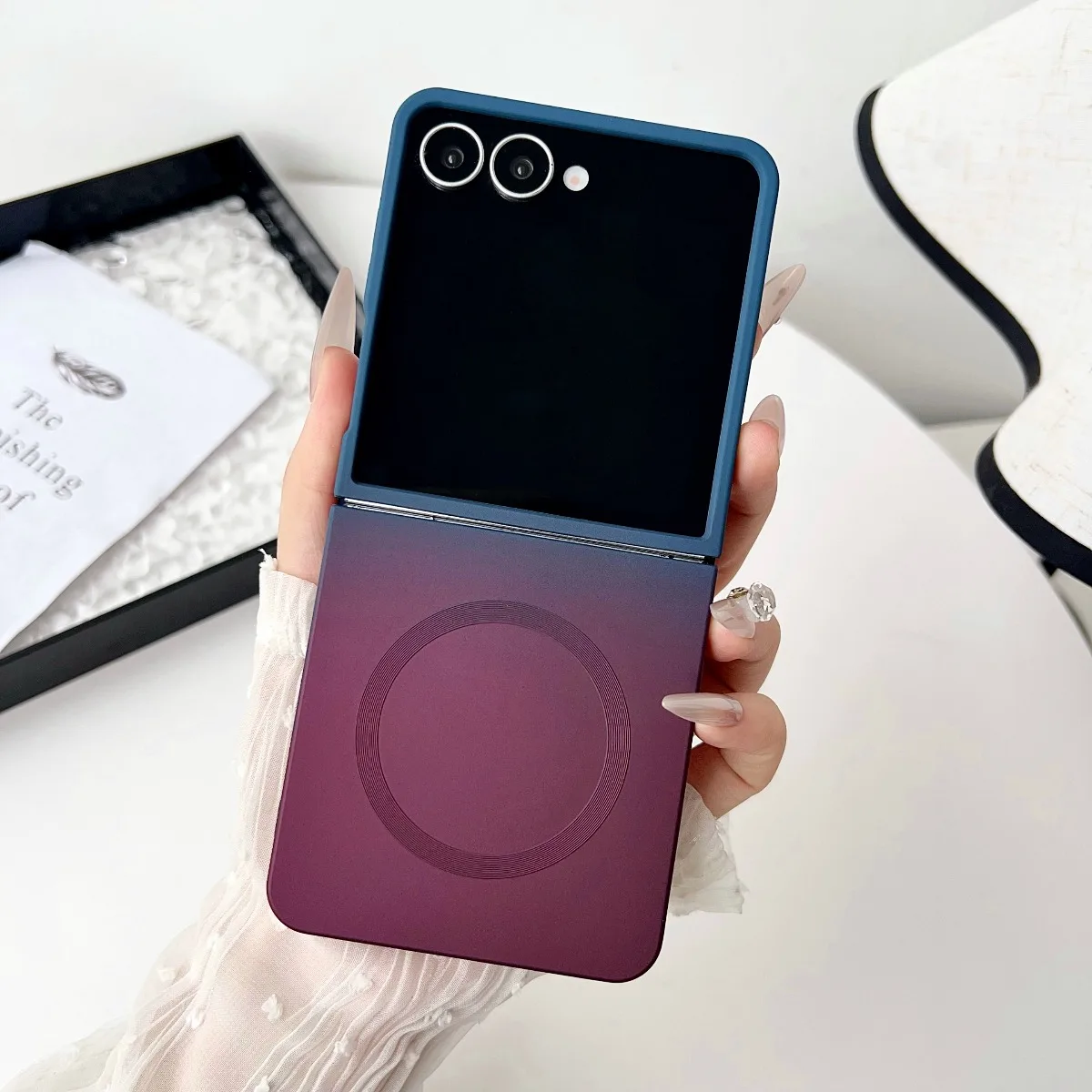 Gradient Liquid Silicone Soft Magnetic Phone Case for Samsung Galaxy Z Flip 7 6 5 4 ZFlip7FE Wireless Charging Protective Cover - view 2