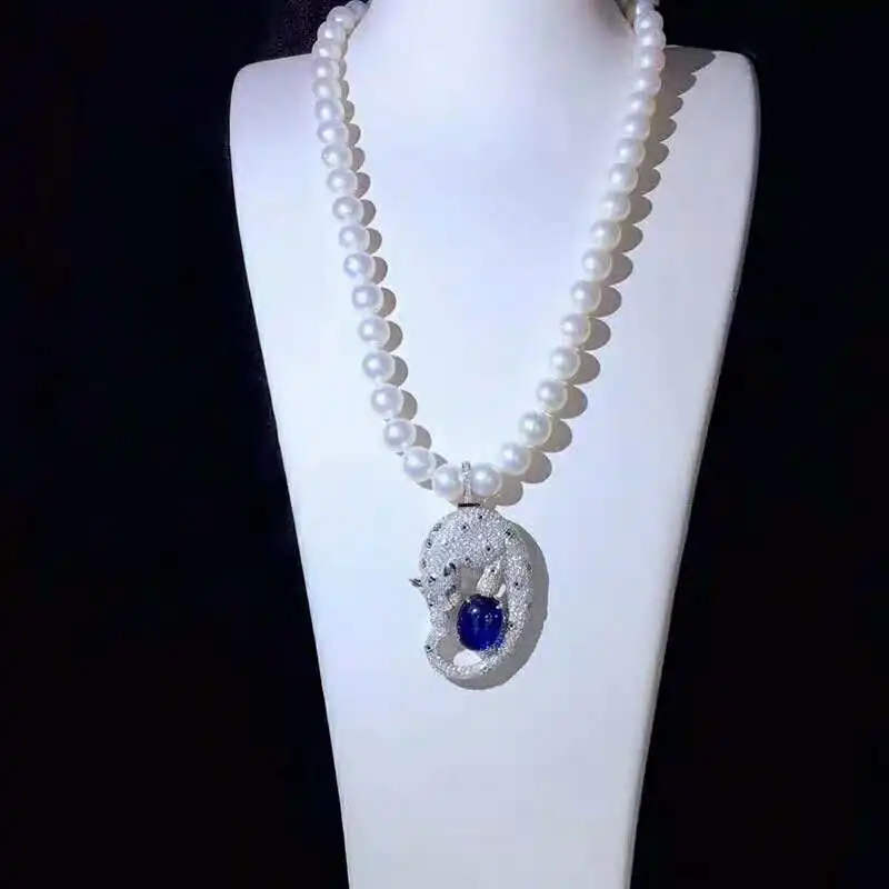 

Women's fashion jewelry micro inlaid zircon cheetahs accessories white 8-9mm freshwater pearl pendant necklace