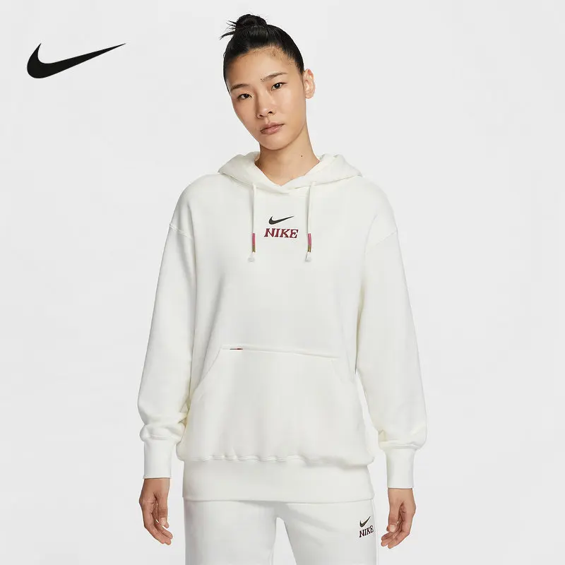 NIKE. Suéter para mujer, colección 2026, diseño con motivos del Año del Caballo, estampado, corte holgado, con capucha. IQ3826-133.