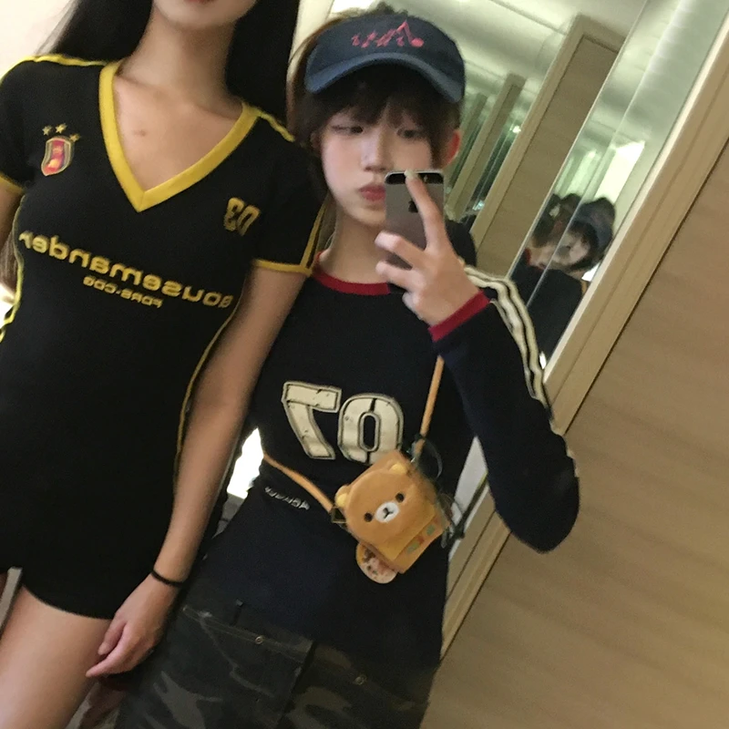 Karrram japonais Y2k lettre impression T-shirt Vintage Harajuku à manches longues Jersey T-shirt américain rétro Streetwear 2000s esthétique