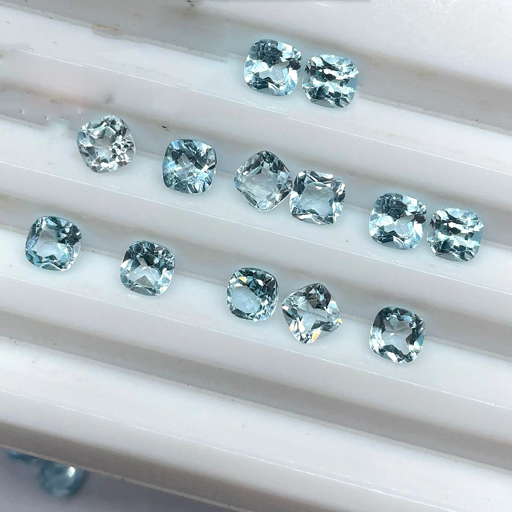 

30pcs A Lot Semi-precious Stone Eye Clear Authentic Natural Skyblue Topaz Facet Cushion 4mm-5mm Loose Gemstones For Jewelry