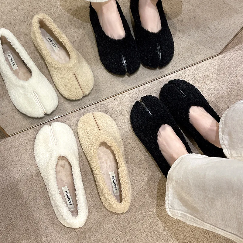 

Women Winter Flock Buckle Strap Leisure Rubber Solid Mary Fall Fur Shallow Mouth Round Toe Casual Shoe Loafers