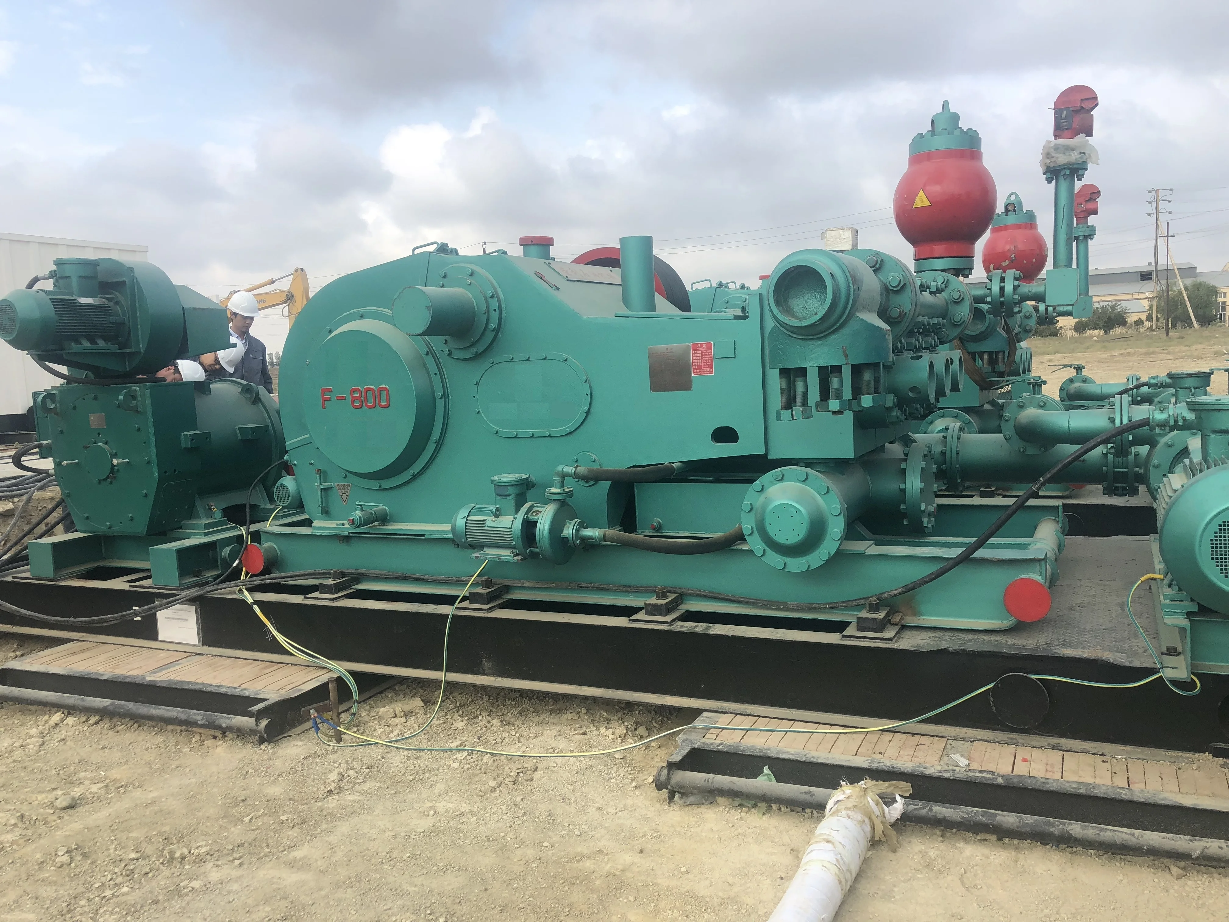 Fabricant professionnel d'équipement de champ pétrolier OEM F800 Triplex piston BOMCO perceuse piston API pompe à boue