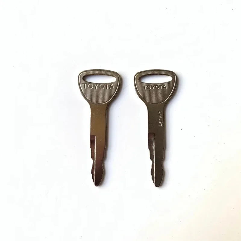 

for Toyota New Forklift Replaces Higher Quality 7591-23330-71 2PCS A62597 Key Excavator Parts