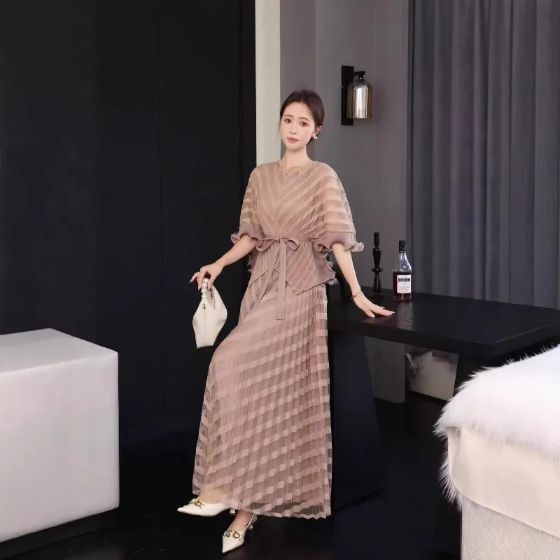 

Miyake Pleated Dress Set Plisse 2026 Spring New Arrival Plus Size Set Fashion New Style Tulle Lace-Up Ruffled Hem 2-Piece Set