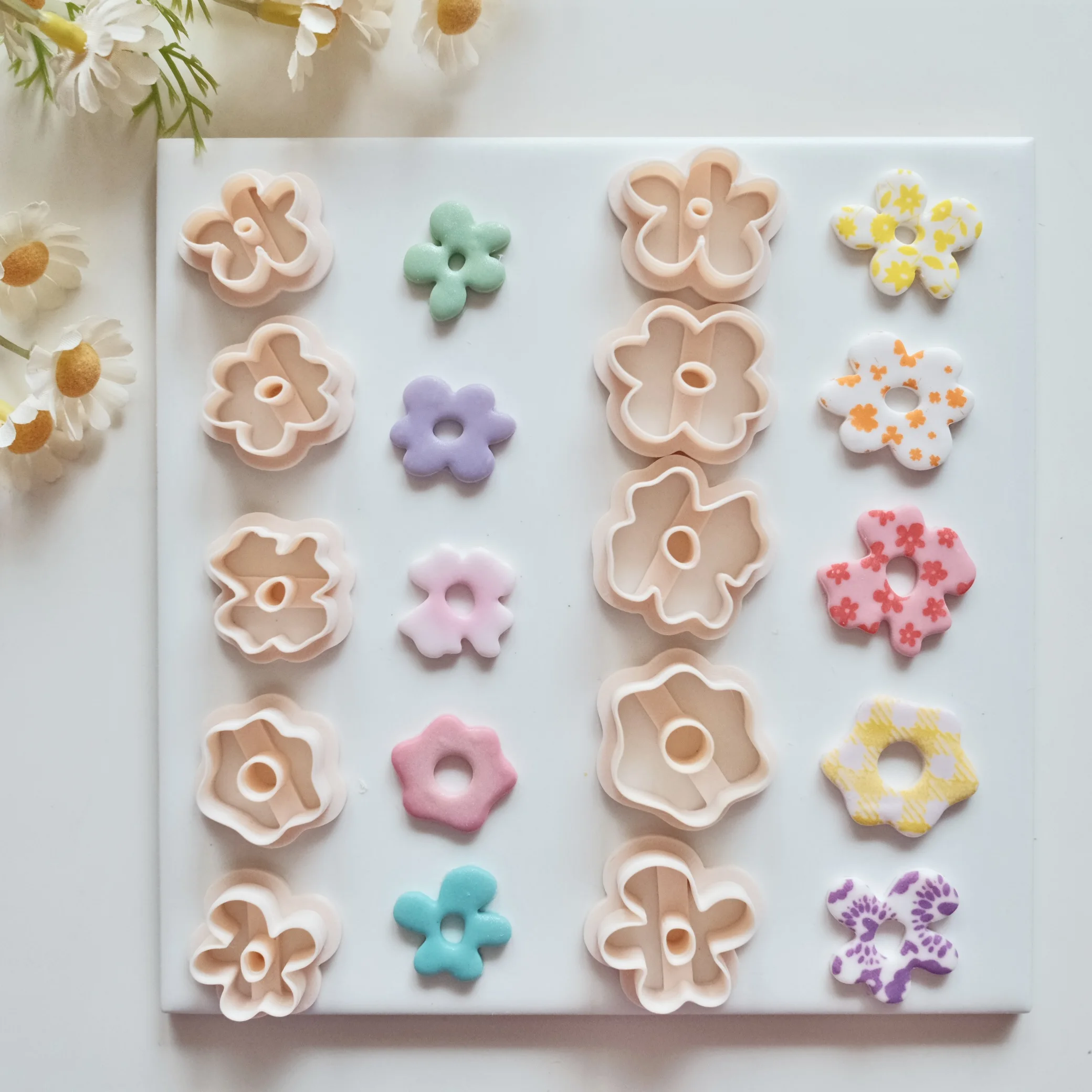 5 pçs/set flores donut forma kits de fabricação de jóias, flores ocas cortadores de argila de polímero para brincos de argola & fabricação de jóias