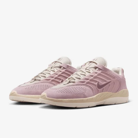 Nike's New Cushioning, Wear-Resistant, and Stable Everyday Skate Shoes for Men and Women, Sb Vertebrae with Strong Grip and Support, Outdoor Low-Top Sneakers, Mixed Color Eye-Catching Stitching, Fashionable and Versatile Commuting Flat Shoes, a Must-Have for Going Out, Fd4691-601