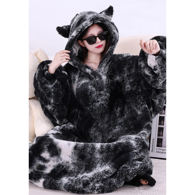 WOSTAR Soft fleece blanket with sleeves hooded wearable blanket winter fluffy plush oversize outdoor warm flannel hoodie blanket