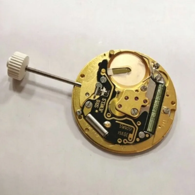 Parts are suitable for watch accessories ISA 138 movement, three-pin single calendar quartz movement 138 women's clothing