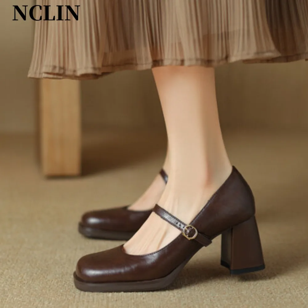 Lolita Schoenen Dames Japanse schoenen Dames Vintage gesp Meisjes Studenten Uniform Hoge hak Mary Jane Schoenen Cosplay Plus Maat 43