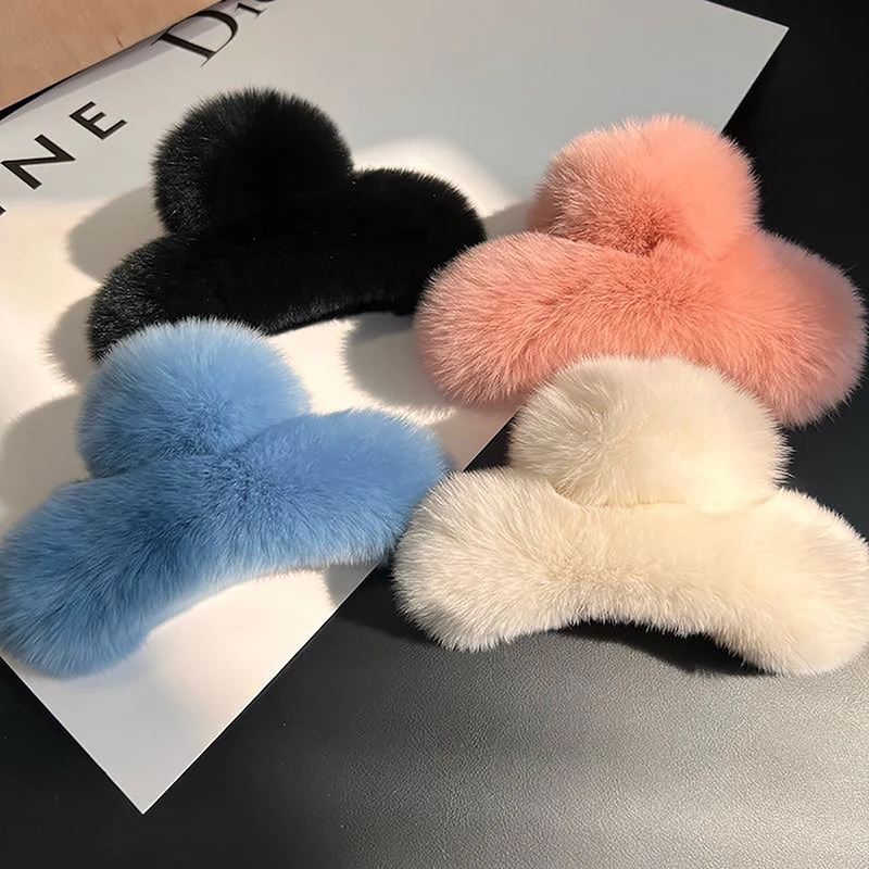 Faux Fur Big Crab Hair Clips Rabbit Large Hairpins Head Temperament Clips New Cute Plush Hair Scratching Ponytail Hair Claws New