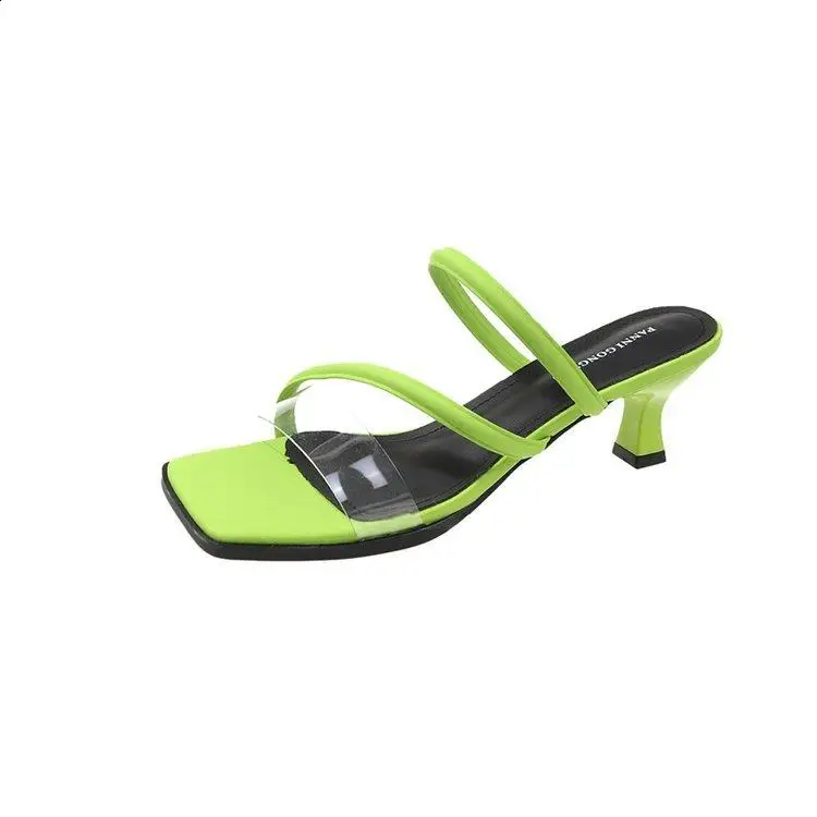 Tamanho grande dedo do pé quadrado de borracha flip flops cross-amarrado sapatos chinelos casuais saltos femininos senhora pantofle baixo slides havaiano luxo alto