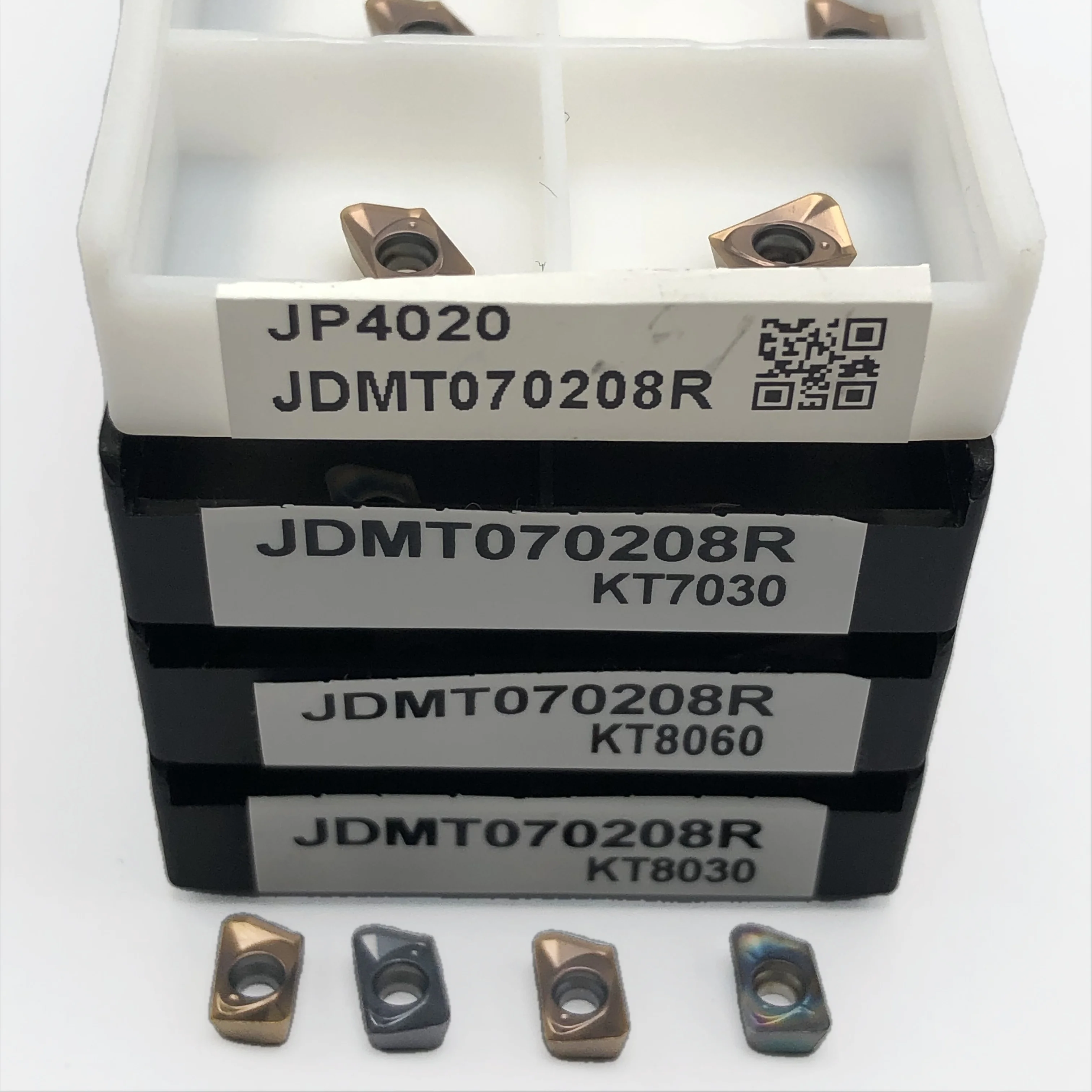 ใบมีดคาร์ไบด์ซีเมนต์แบบดั้งเดิม JDMT070204 JDMT070208ใช้สำหรับสแตนเลสและเหล็ก JDMT070208R