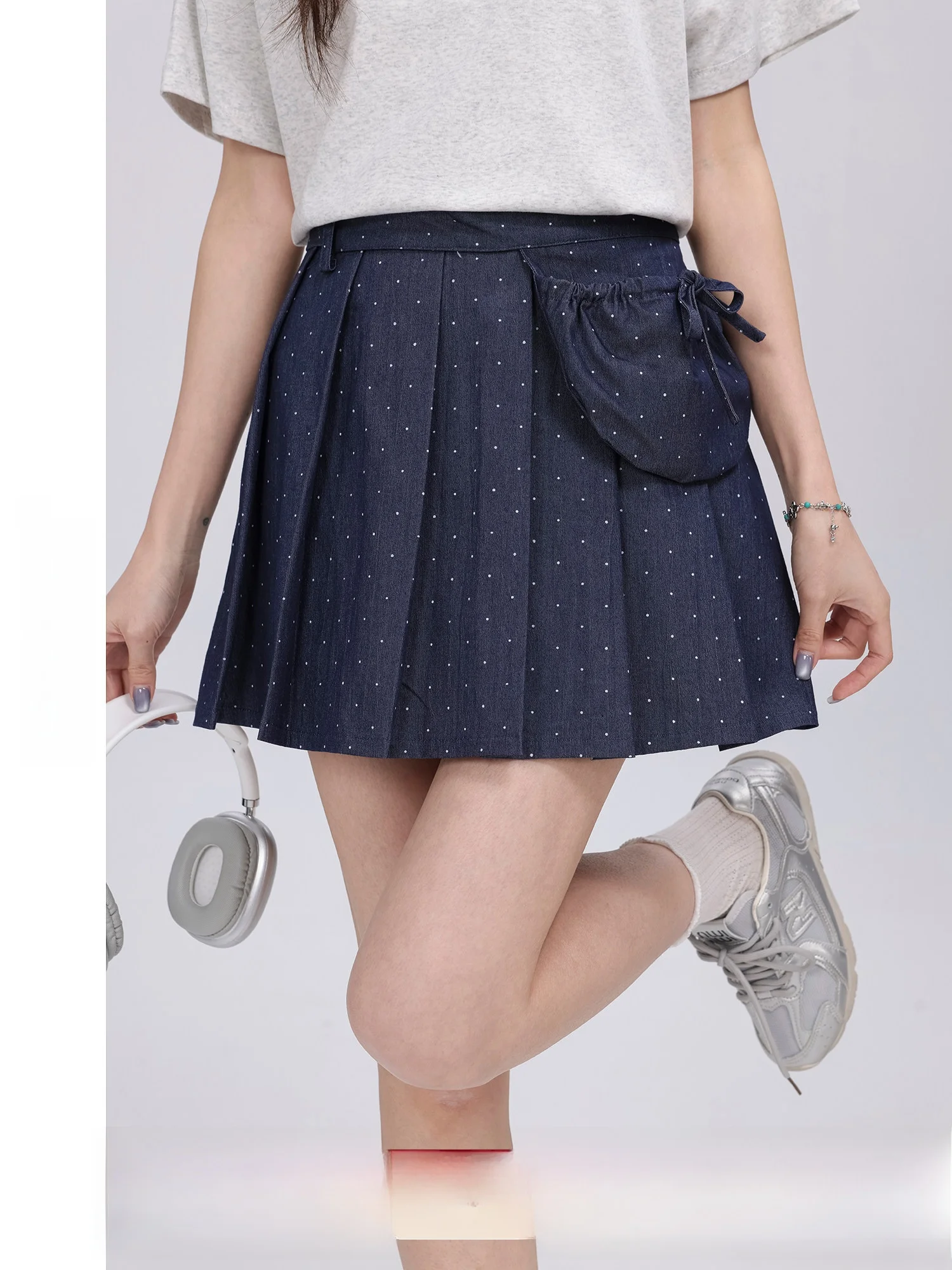 

New Arrival Polka Dot Pleated Skirt High Waist Polyester Fiber Printed Skirt for Women Daily Wear Summer 2025