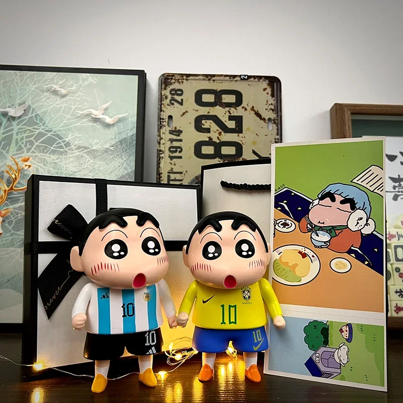 Q Version Crayon Shin-Chan Animation Figure Doll Soccer Fans Crayonxiaoxin Birthday Gift Creative Gift For Boys Valentine'S Day