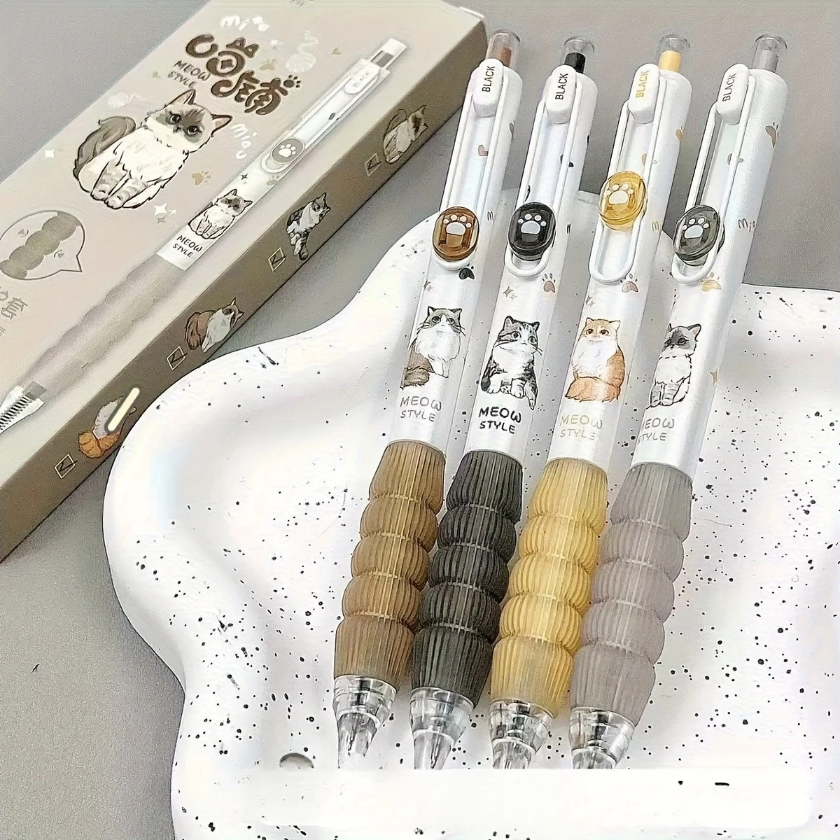 4/8pcs Cute Cat Paw Retractable Gel Pens, Meow Style Cartoon Cat Printed Neutral Pens, Comfort Grip Student Writing Stationery