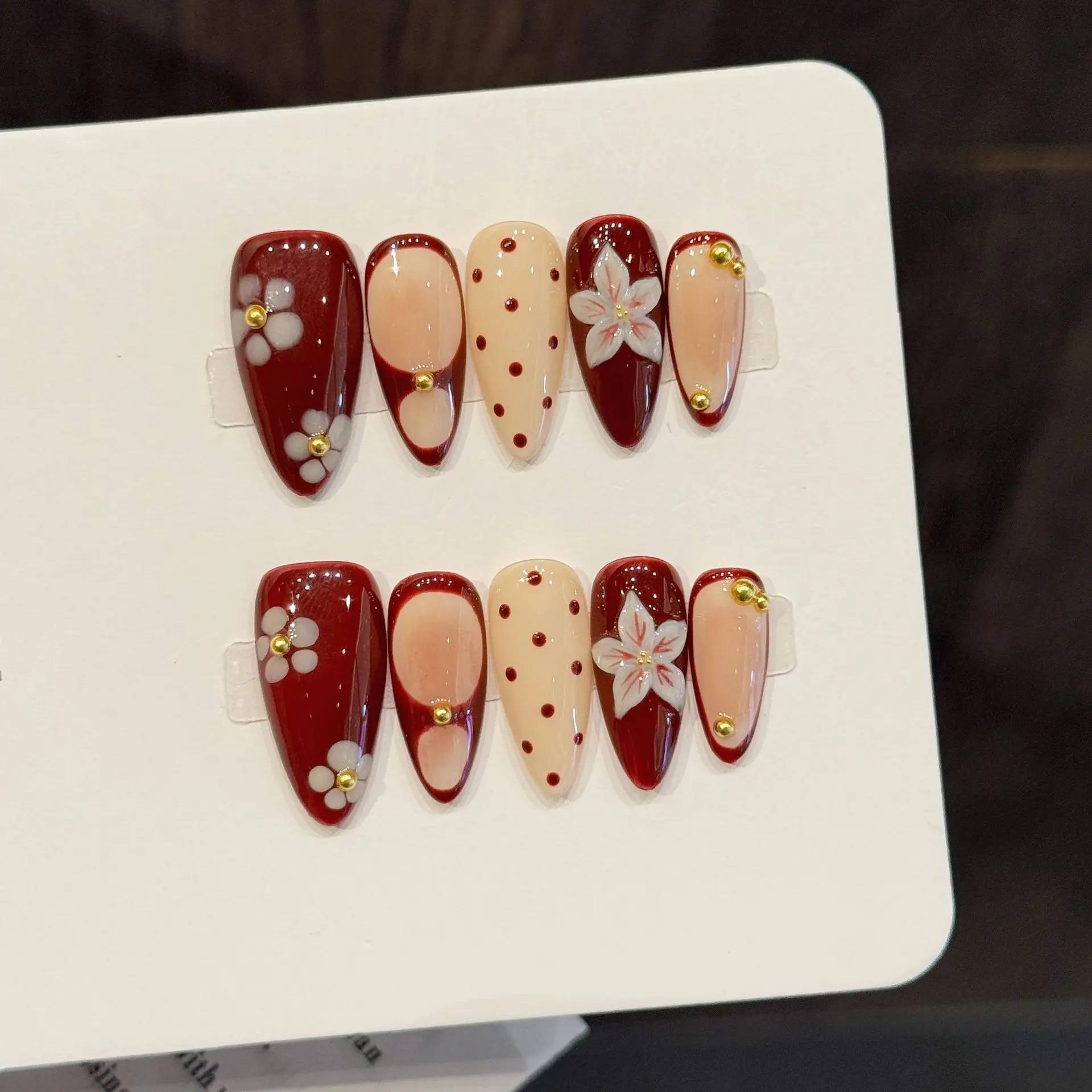 10pcs Handmade Red Almond Press on Nails 3D Carving Petals Design False Nails Wearable Detachable Sweet French Fake Nail Tips