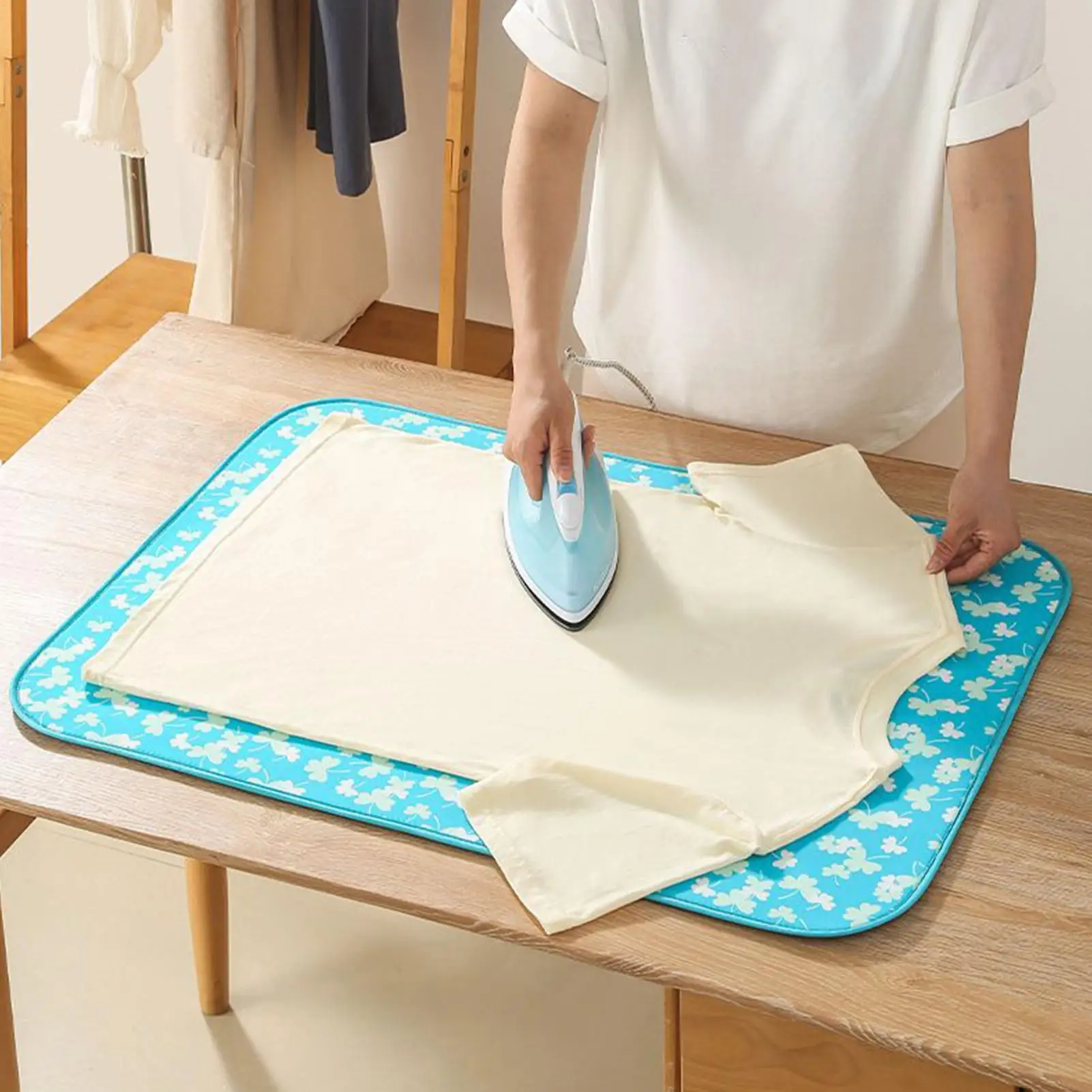 Ironing Pad For Table Non-Slip Iron Blanket Portable Ironing Mat For Quilting Crafting Sewing Apartment Workplace Dormitory