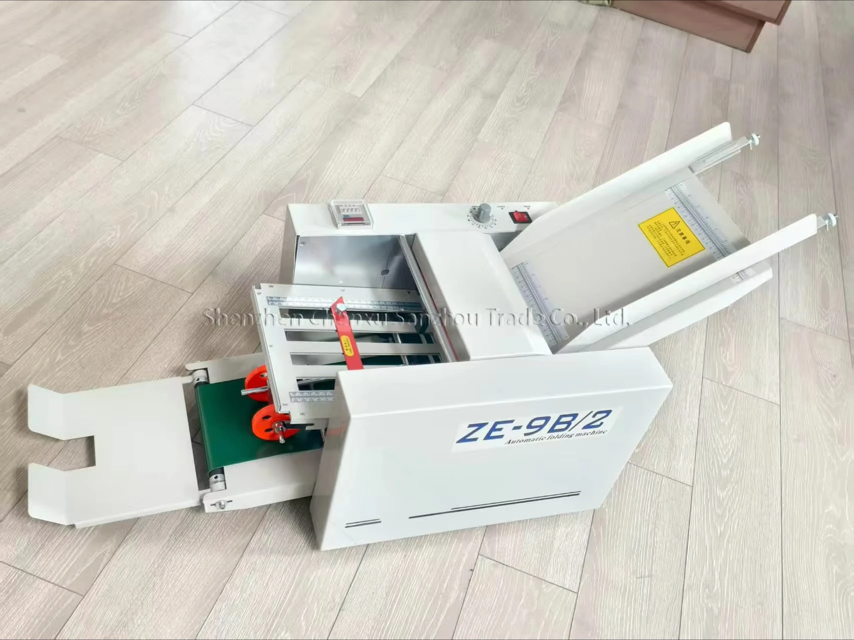 Desktop Automatic High Speed Paper Folding Machine Folding Machine Paper Folding Device