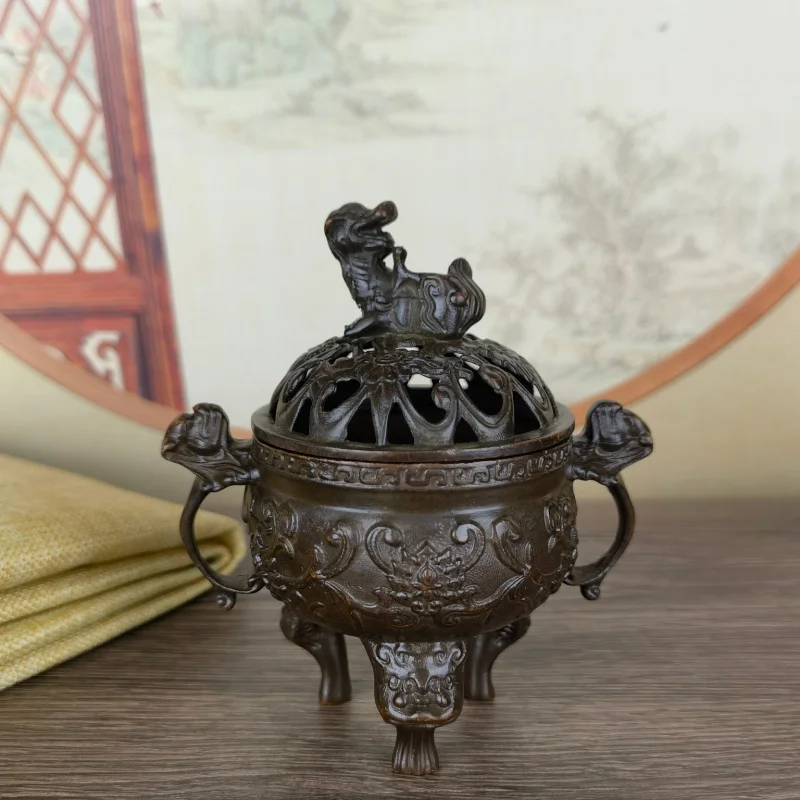 Vintage Antique Copper Lion Cover Stove Home Study Decoration Retro Chinese Sandalwood Stove Aromatherapy Stove Three Feet Items