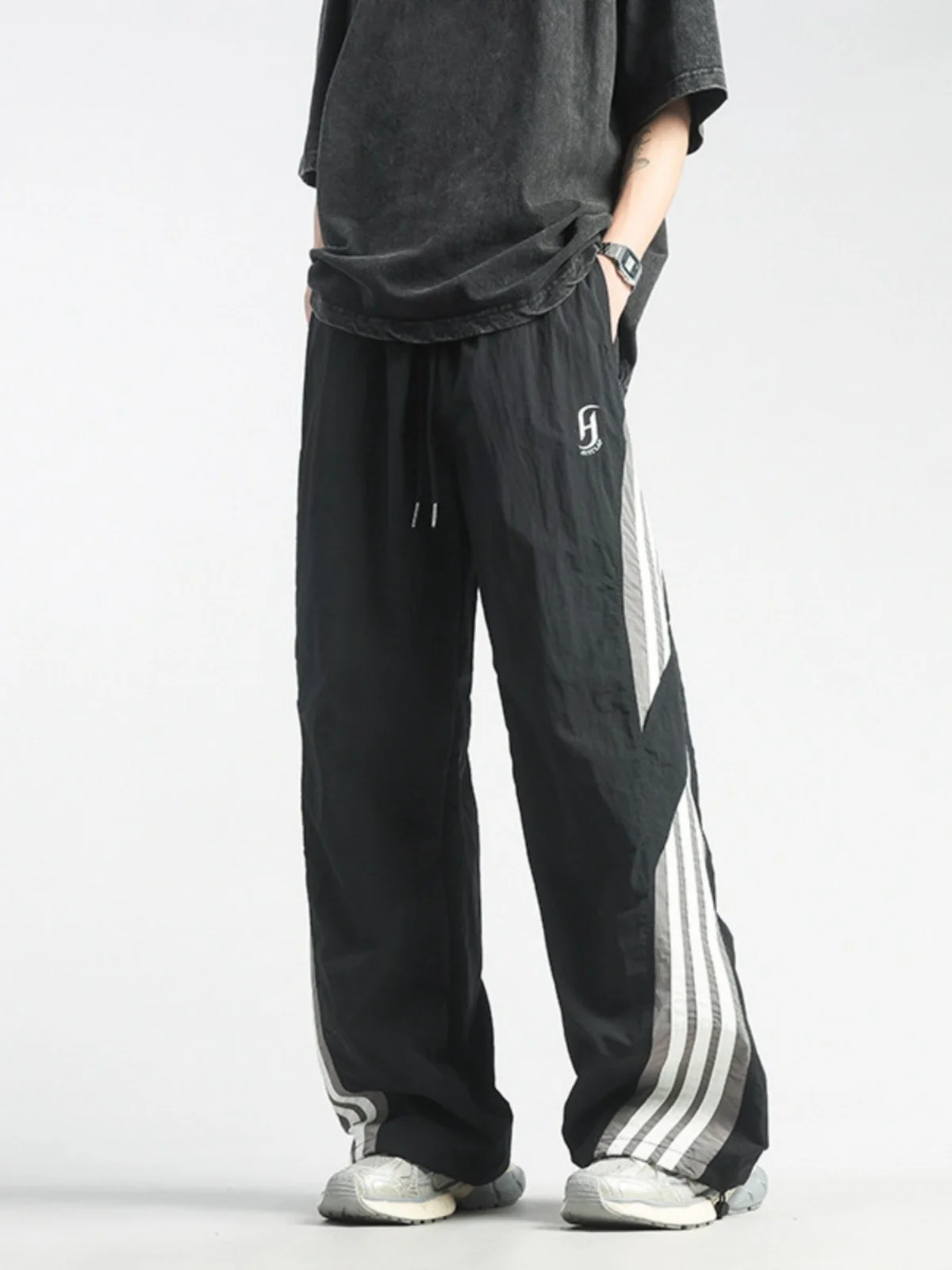 

Qui Dry Ice Silk Men's Summer Thin Sle Casual Pants Loose Straight Leg Workwear Long Trousers Faionable Durable Cargo S...