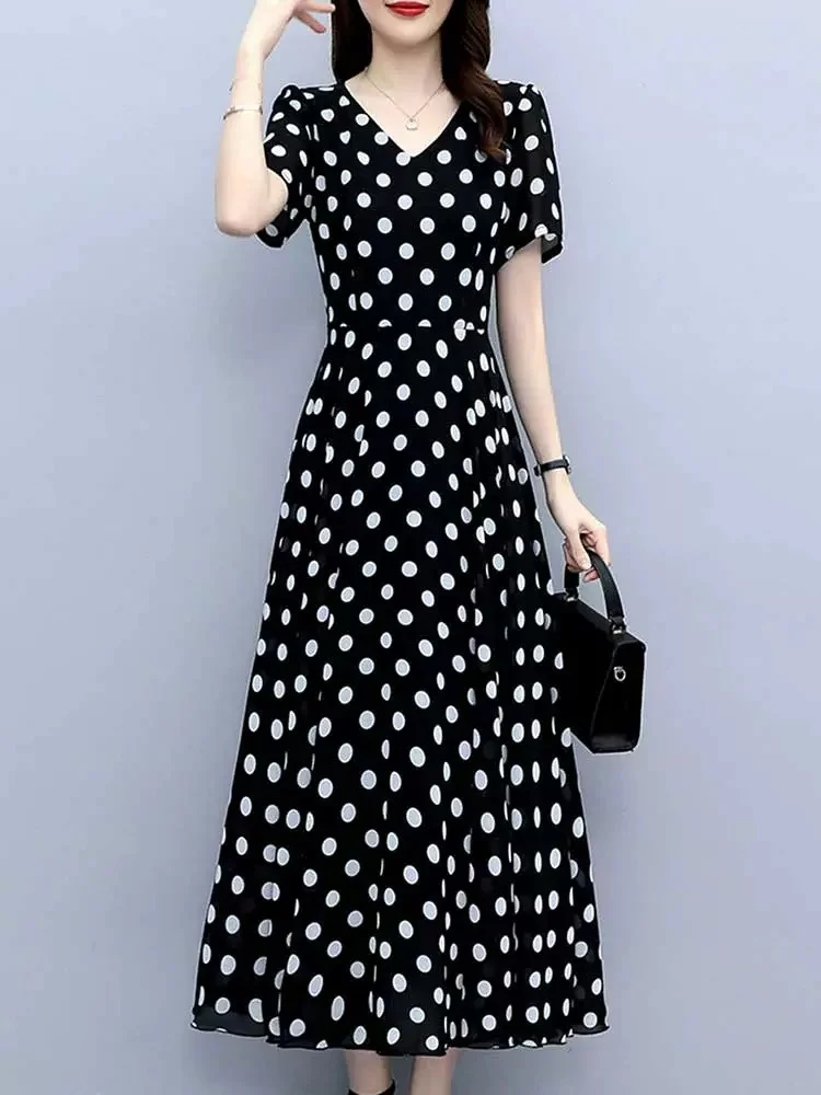 

Summer Large Size Women's Fashionable Black Polka Dot Chiffon Dress round Neck Long Skirt Korean Style Commute Wind V-neck Dress