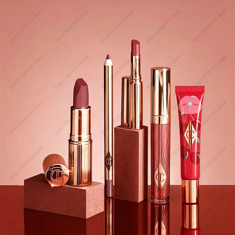 

Модная помада-желе Charlotte Tilbury: многообразие оттенков, матовый эффект, легкое нанесение, естественный блеск для губ, косметическое средство