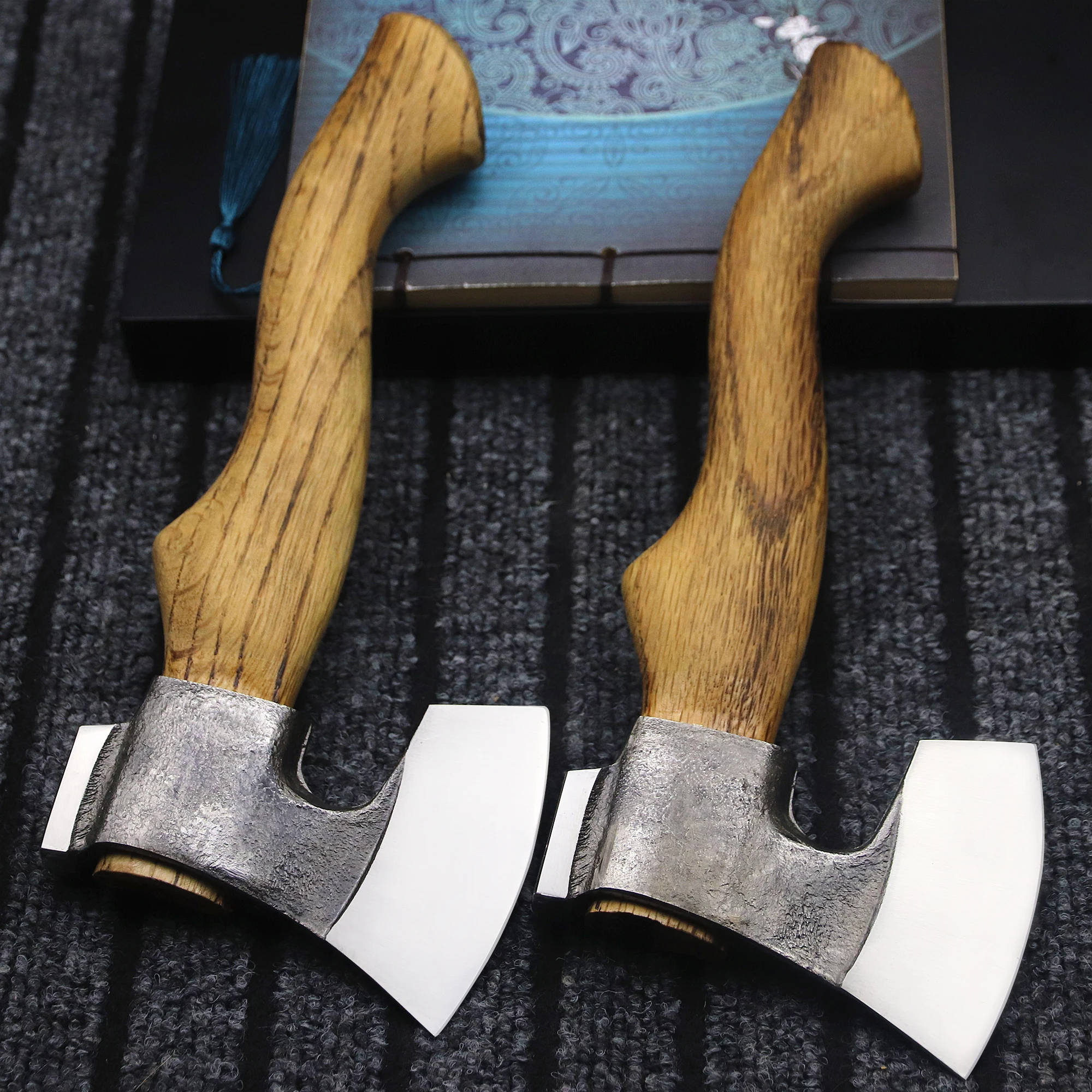 Japanese multi-purpose hand-made D2 steel sharp outdoor axe, forest logging survival axe, EDC outdoor tool axe